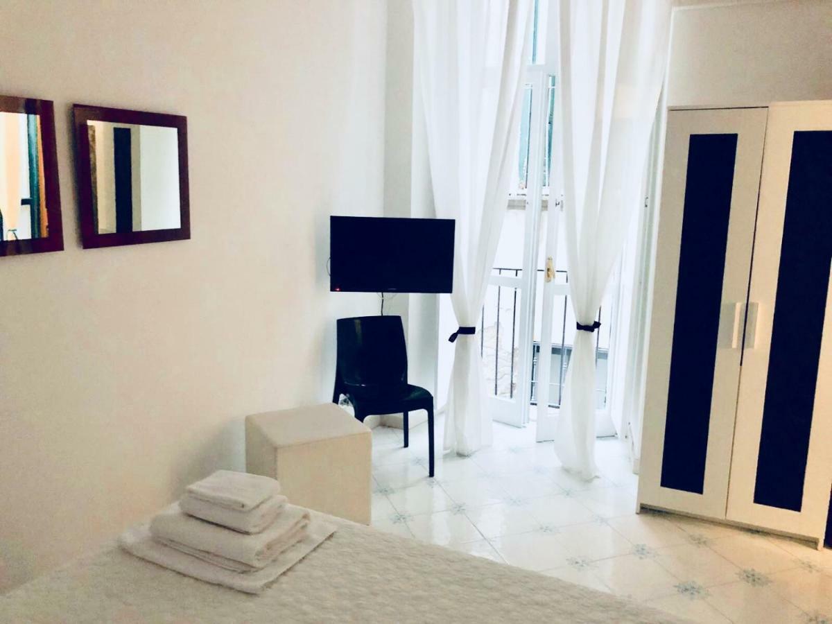Ferienhaus Dimora Dei Mercanti Salerno